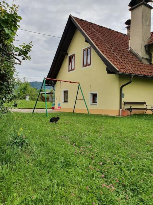 Charmantes Ferienhaus In Bester Lage Keutschach am See Zewnętrze zdjęcie