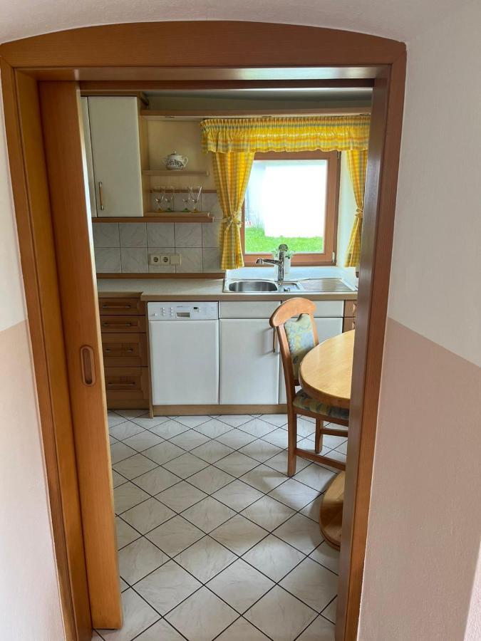 Charmantes Ferienhaus In Bester Lage Keutschach am See Zewnętrze zdjęcie