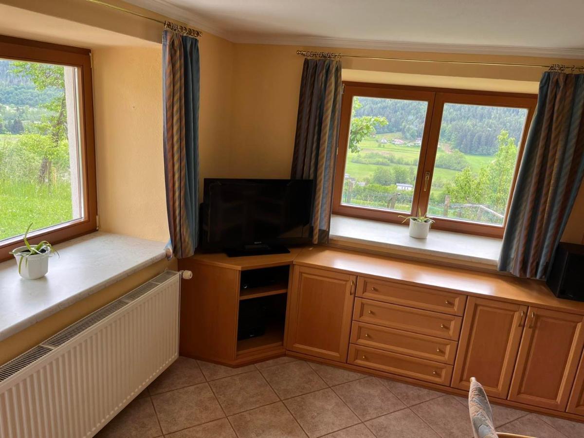 Charmantes Ferienhaus In Bester Lage Keutschach am See Zewnętrze zdjęcie